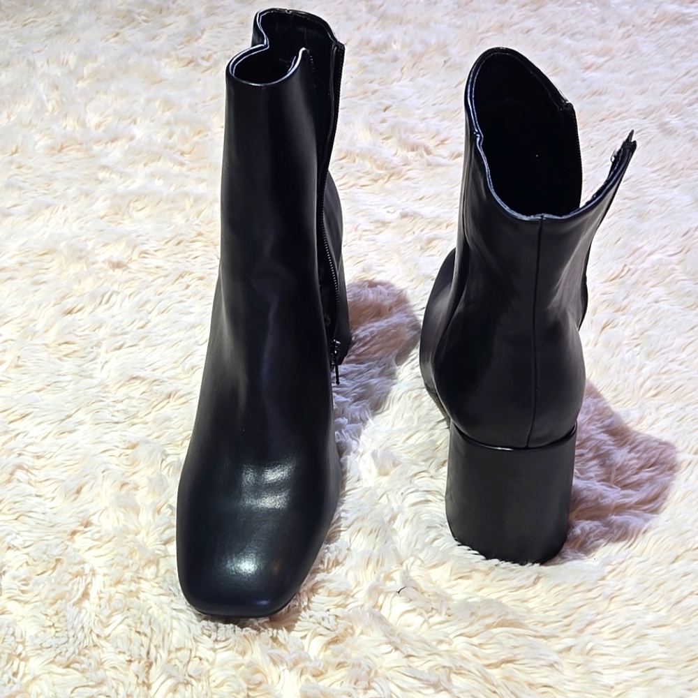 MADDEN GIRL HEEL BOOTIES🖤  SIZE 11 M